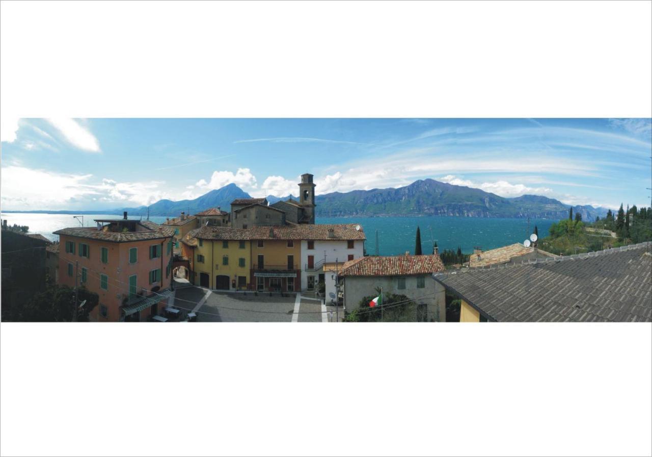 Attico Nel Borgo Appartement Torri Del Benaco Buitenkant foto